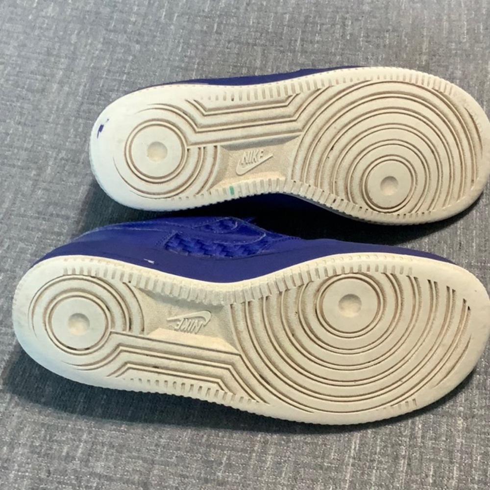 Nike Air Force 1 Low LV8 Concord blue size 5.5y - Picture 5 of 5